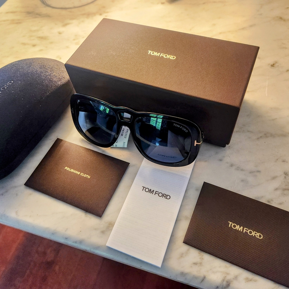NWT Tom Ford Black Sunglasses